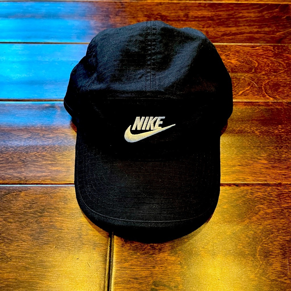 Nike “dad” cap